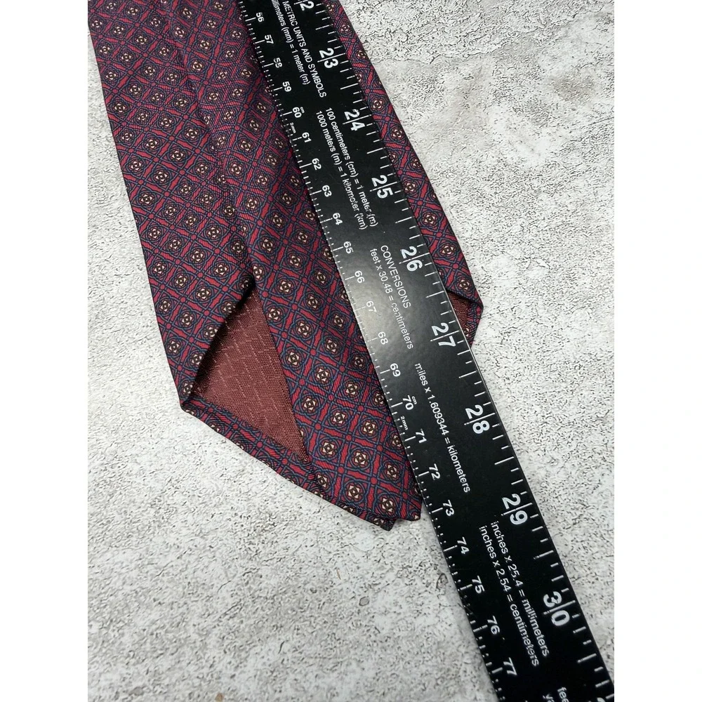 Christian Dior Tie Mens One Size Red Geometric 100% Silk Jacquard Logo Medallion